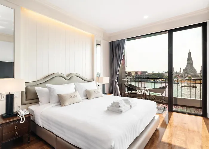Arun Riverside Hotel